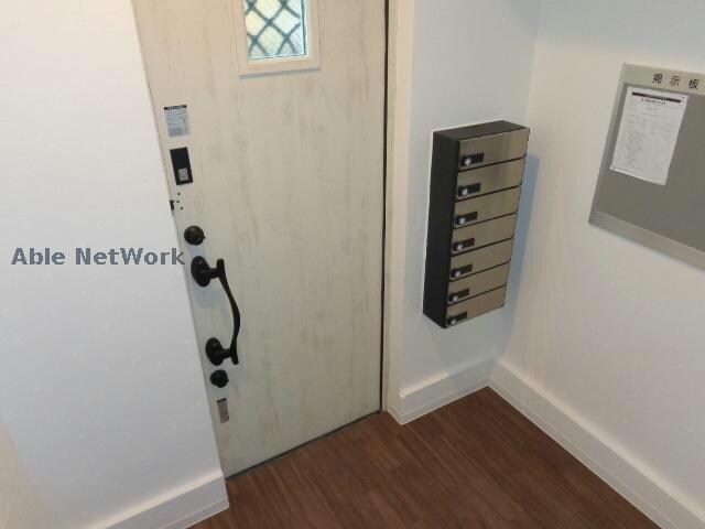 物件外観写真5　(集合ポスト)