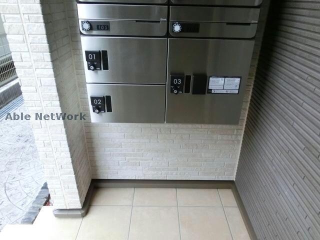 物件外観写真4　(宅配ボックス)
