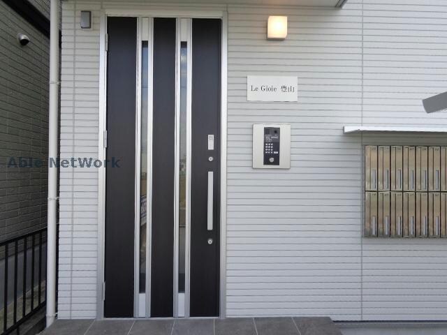 物件外観写真5　(オートロック)