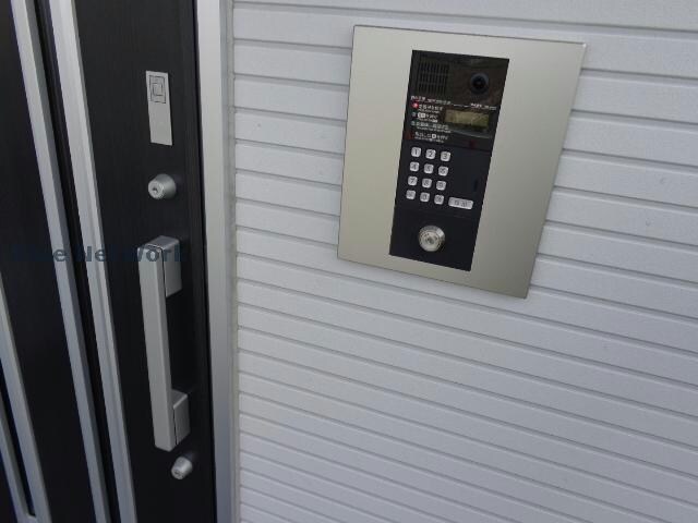 物件外観写真6　(オートロック)