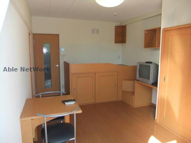 物件内観写真3　(同型モデル)