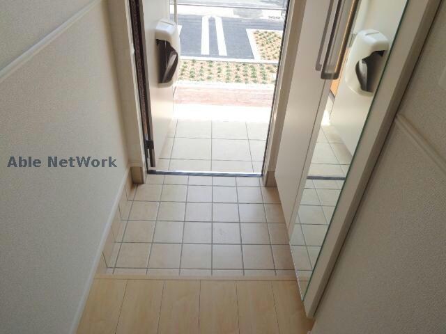 物件内観写真16　(同型モデル)