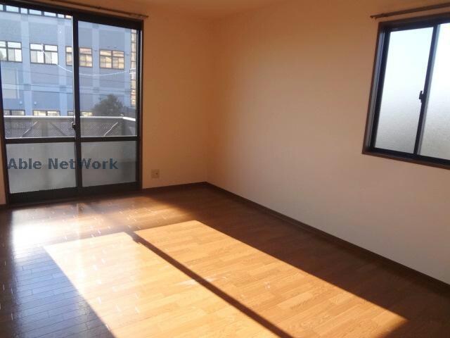 物件内観写真5　(同型モデル)