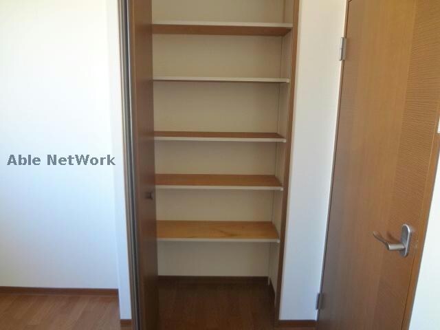 物件内観写真10　(同型モデル)