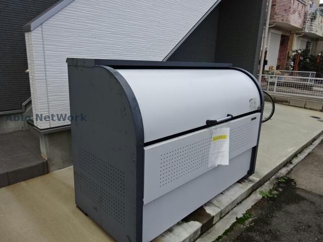 物件外観写真6　(ごみ置場)