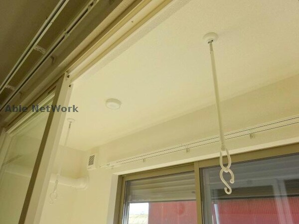 その他設備(室内物干し)