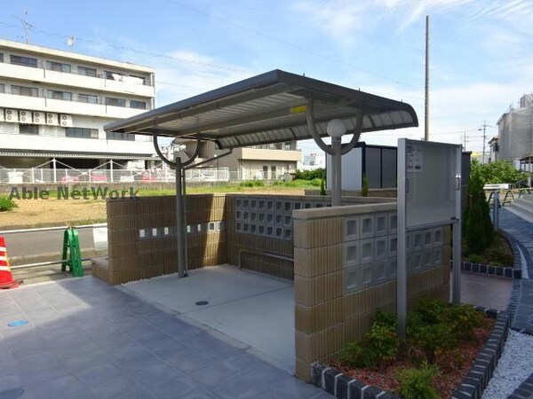 駐輪場(駐輪場)