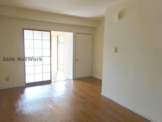 物件内観写真6　(同型モデル)