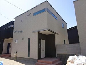シャドークィーン外観写真