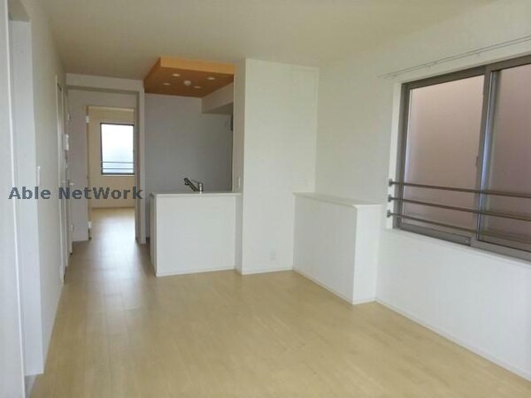 リビングダイニング