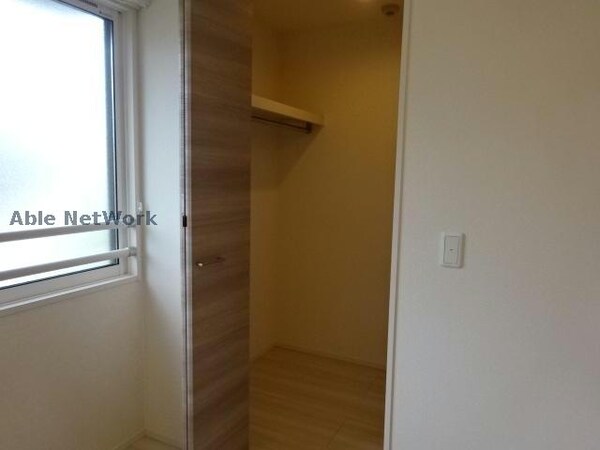 収納(同型モデル)