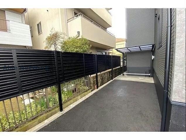 物件外観写真3　(駐輪場)