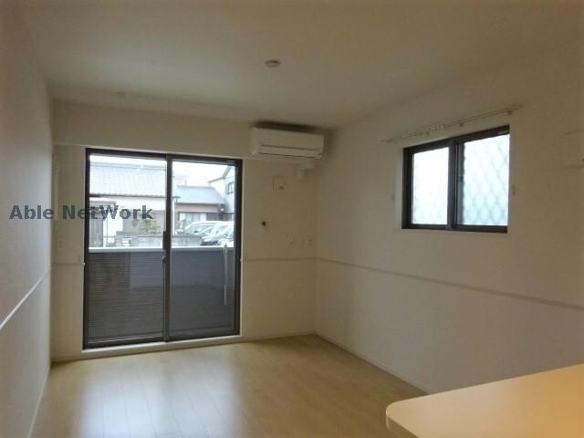 物件内観写真8　(同型モデル)