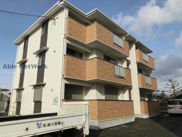 物件外観写真1　(NORTH　外観)