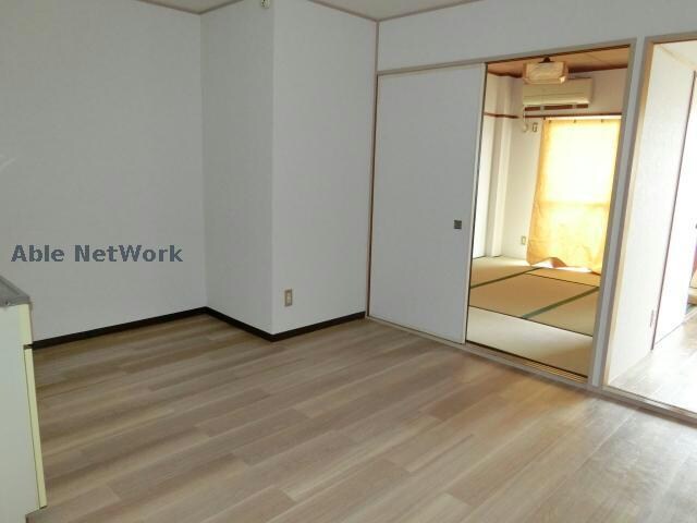 物件内観写真7　(同型モデル)