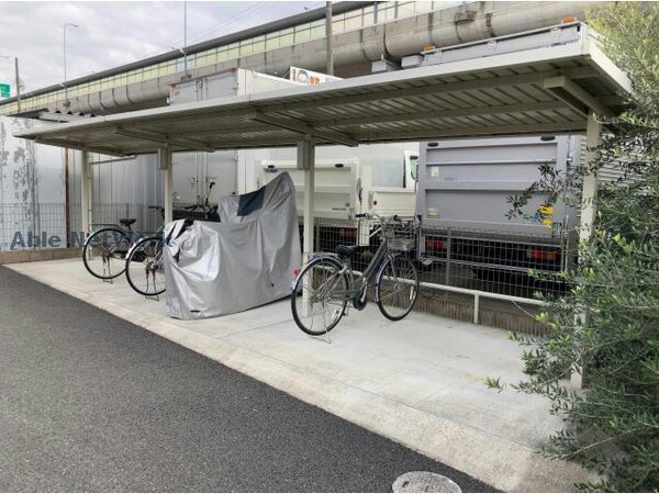 駐輪場