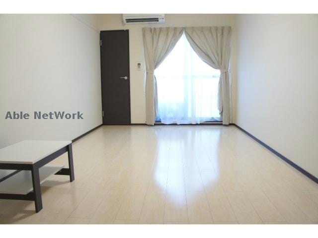 物件内観写真4　(同型モデル)