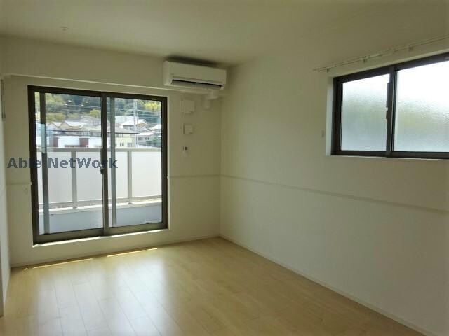 物件内観写真6　(同型モデル)