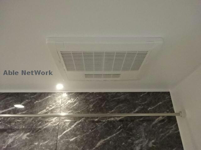 物件内観写真17　(同型モデル)