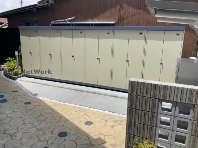 物件外観写真8　(物置)