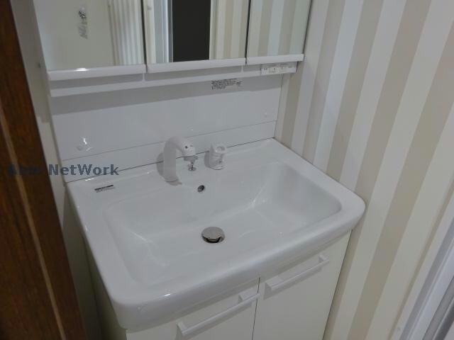 物件内観写真13　(同型モデル)