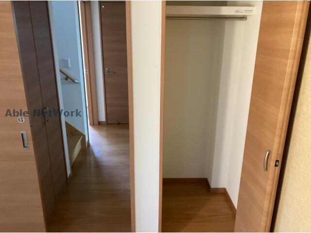 物件内観写真12　(1階：洋室4.5帖)