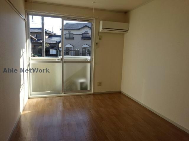 物件内観写真4　(同型モデル)