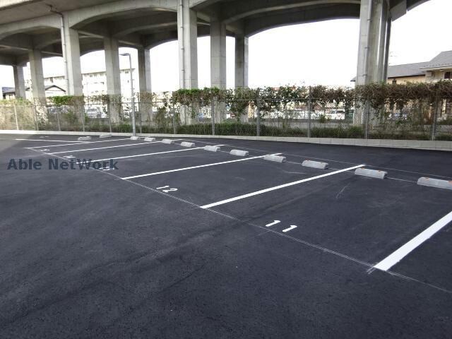 物件外観写真7　(平置き)