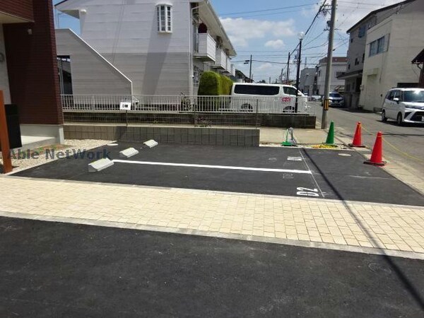 駐車場(D棟)