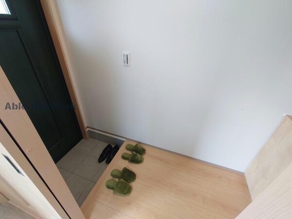 玄関回り