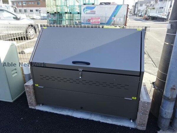建物設備(ゴミ置き場)