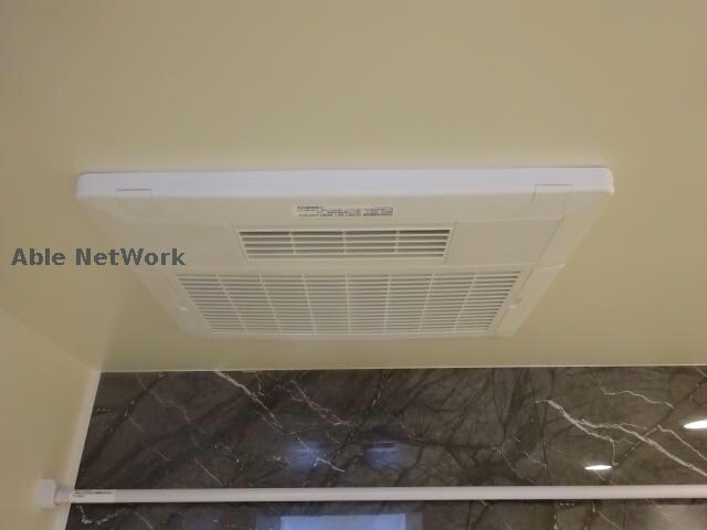 物件内観写真16　(同型モデル)