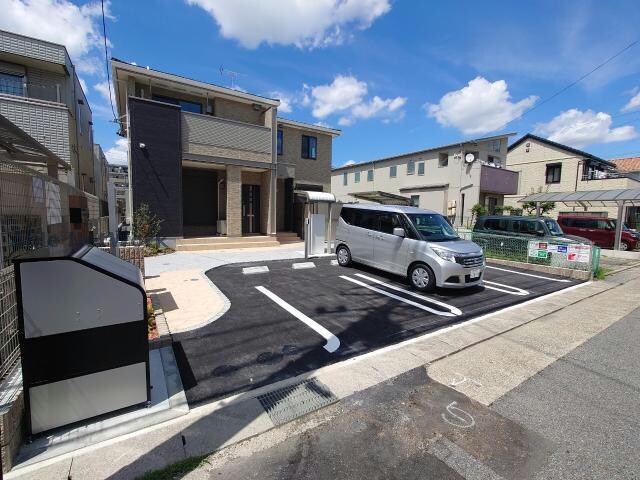 物件外観写真2　(B棟)