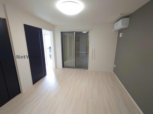 物件内観写真5　(同型モデル)