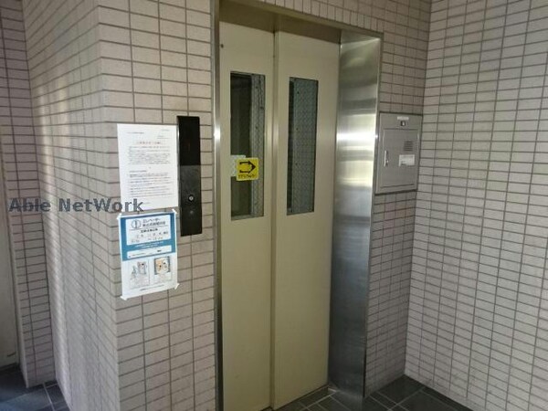 建物設備(エレベーター)