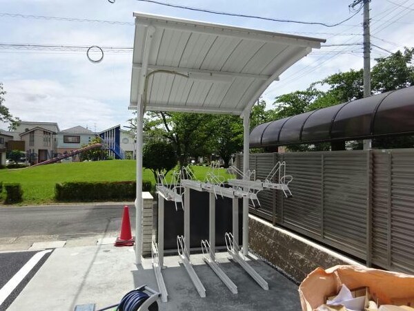 駐輪場