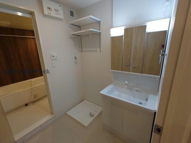 物件内観写真6　(同型モデル)