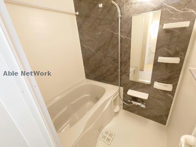 物件内観写真11　(同型モデル)