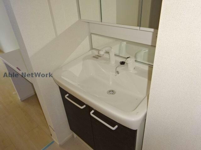 物件内観写真5　(同型モデル)