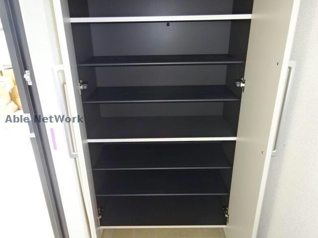 物件内観写真13　(同型モデル)