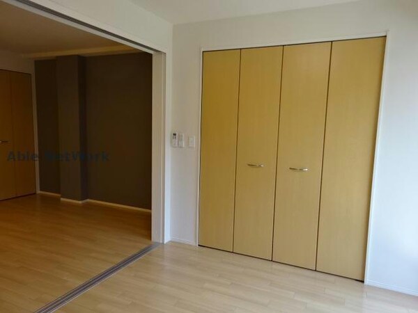 居室(同型モデル)