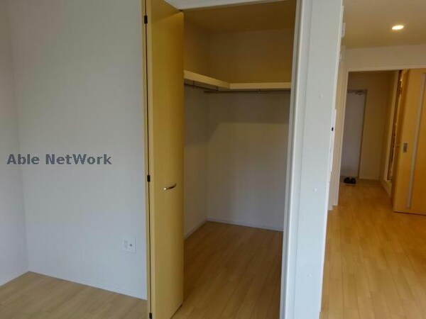 収納(同型モデル)