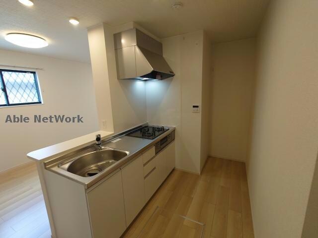 物件内観写真3　(同型モデル)