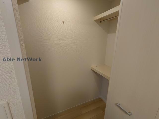 物件内観写真5　(同型モデル)