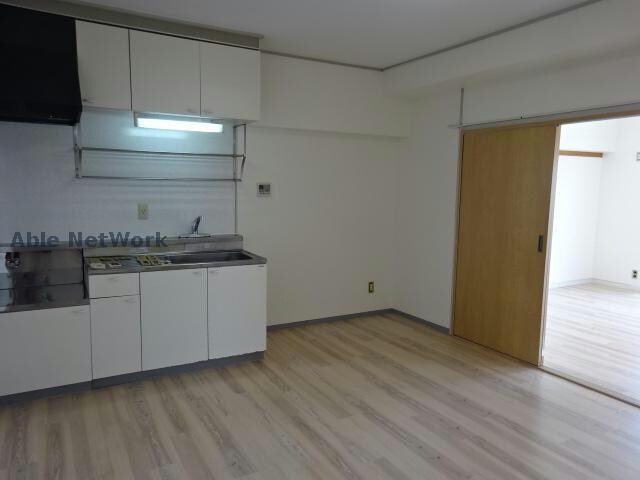 リビングダイニング