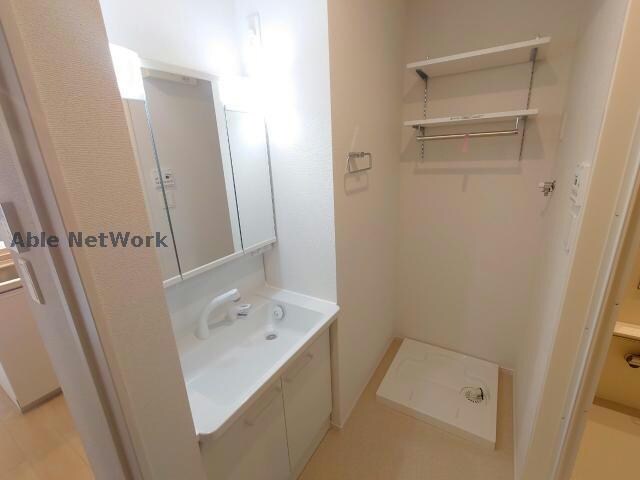 物件内観写真9　(同型モデル)