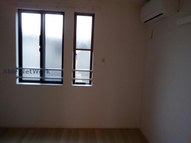 物件内観写真3　(同型モデル)