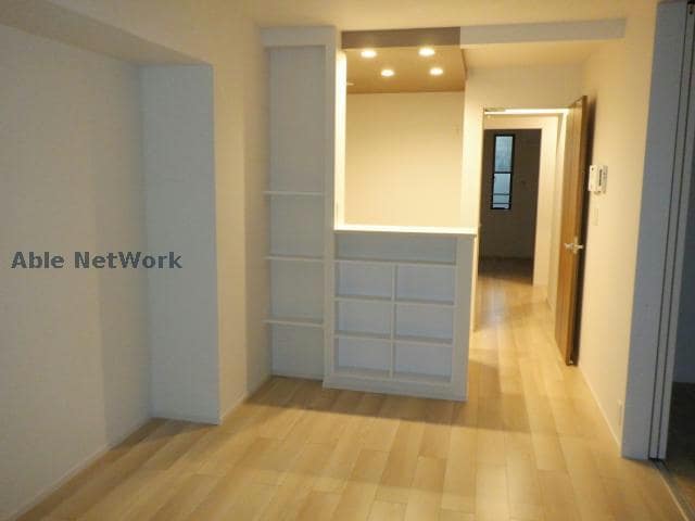 物件内観写真3　(同型モデル)