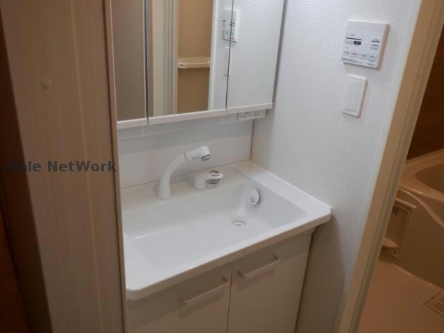 物件内観写真4　(同型モデル)