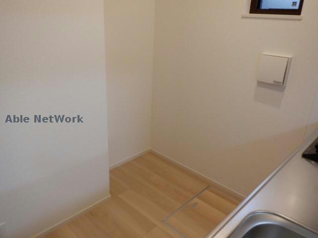 物件内観写真4　(同型モデル)